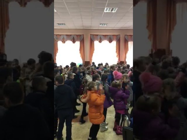 Херсонська філармонія завітала до школи